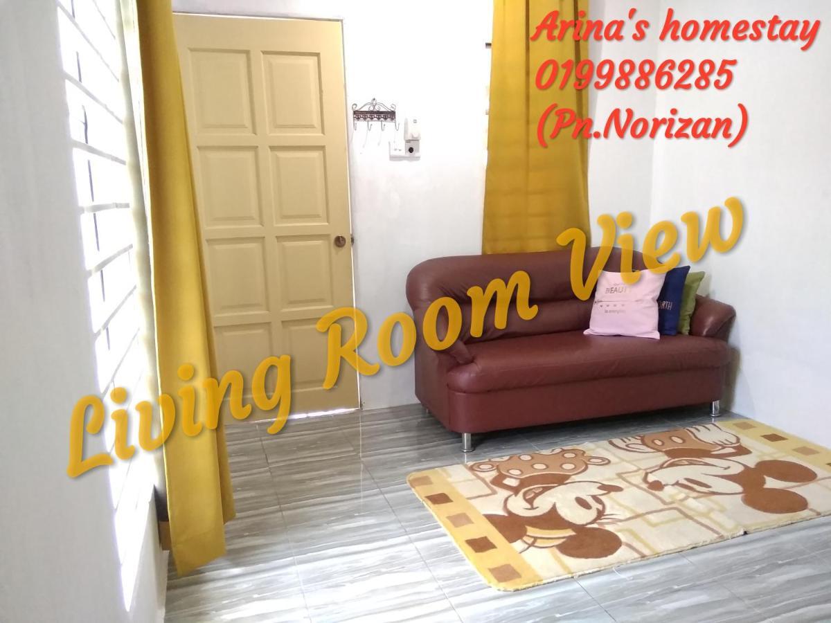 Arina'S Homestay Kampung Kuala Besut Exterior photo